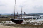 Bretagne-Camaret-le porte de plaisance-bateau en cale sèche