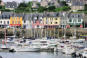 Bretagne-Camaret-maisons multicolores sur le quai du port