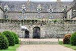 Bretagne-Brélés-château de Kergroadès-entrée principale