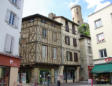 Foix : maison à pan de bois dans la ville