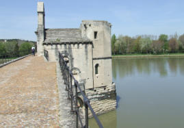 Avignon : le pont Bénézet