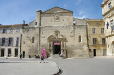 Arles : église Saint Césaire