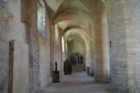 Baume les Messieurs :abbaye Saint Pierre