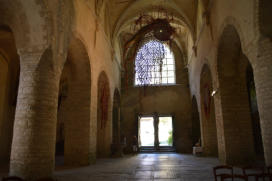 Baume les Messieurs :abbaye Saint Pierre
