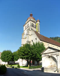 Poligny : collégiale Saint-Hippolyte