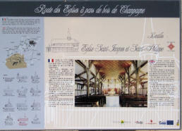 Lentilles :l'église, panneau indicatif